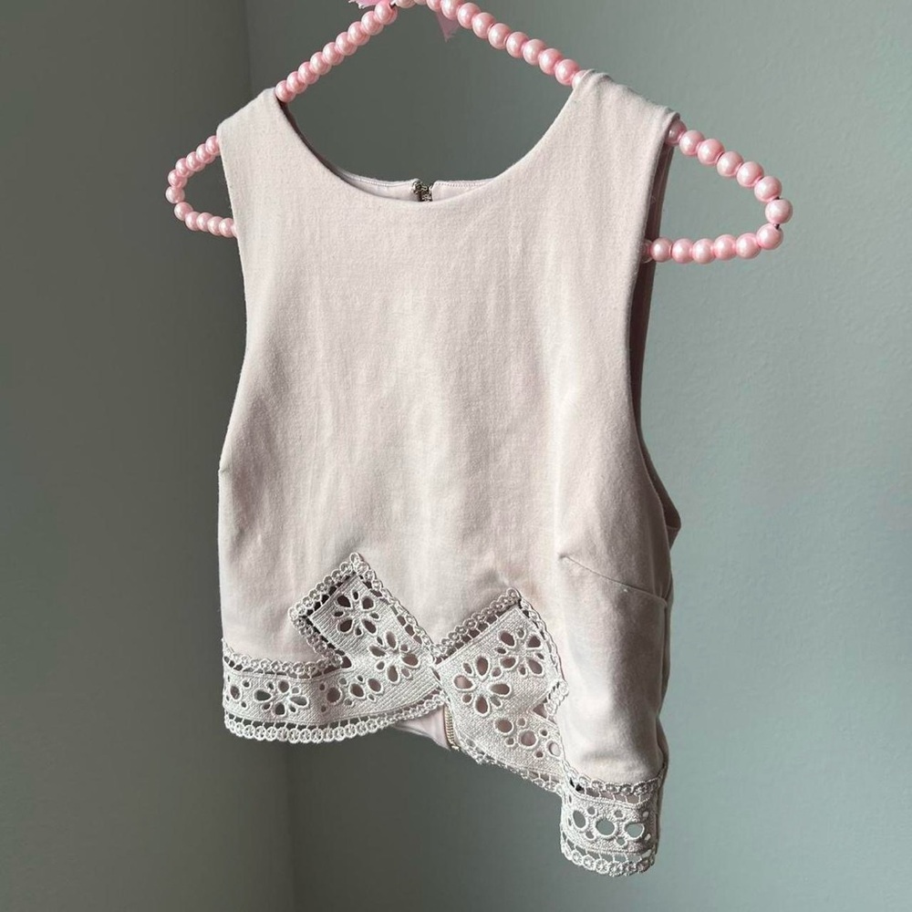 Bebe Powder Pink Lace Trim Sleeveless Top